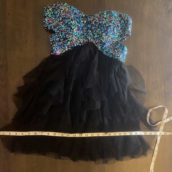 ❌ SOLD ❌ Blondie Nites by Stacy Sklar Women’s Sequin Cocktail Dress - Picture 5 of 9